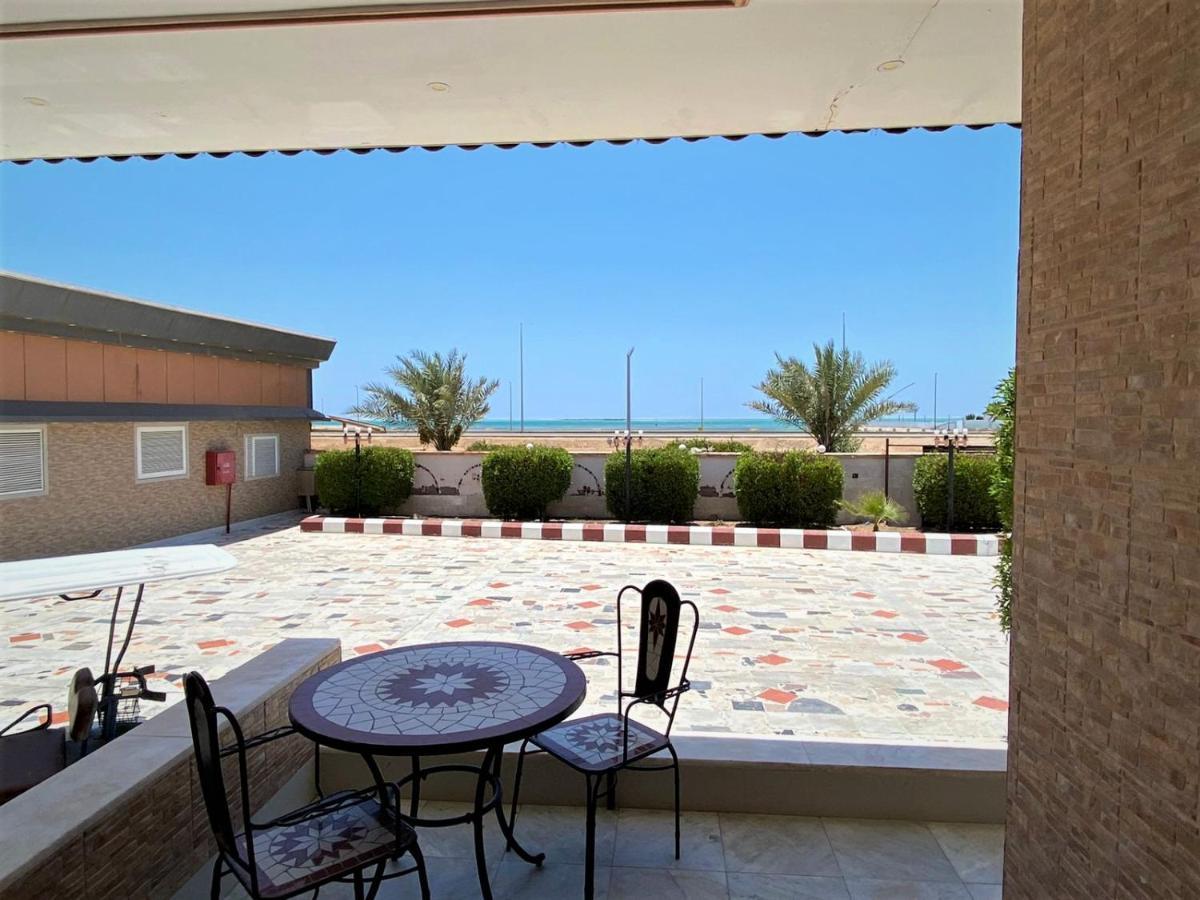 منتجع شاطئ العرب - خليج الرايس Rayyis Exterior foto