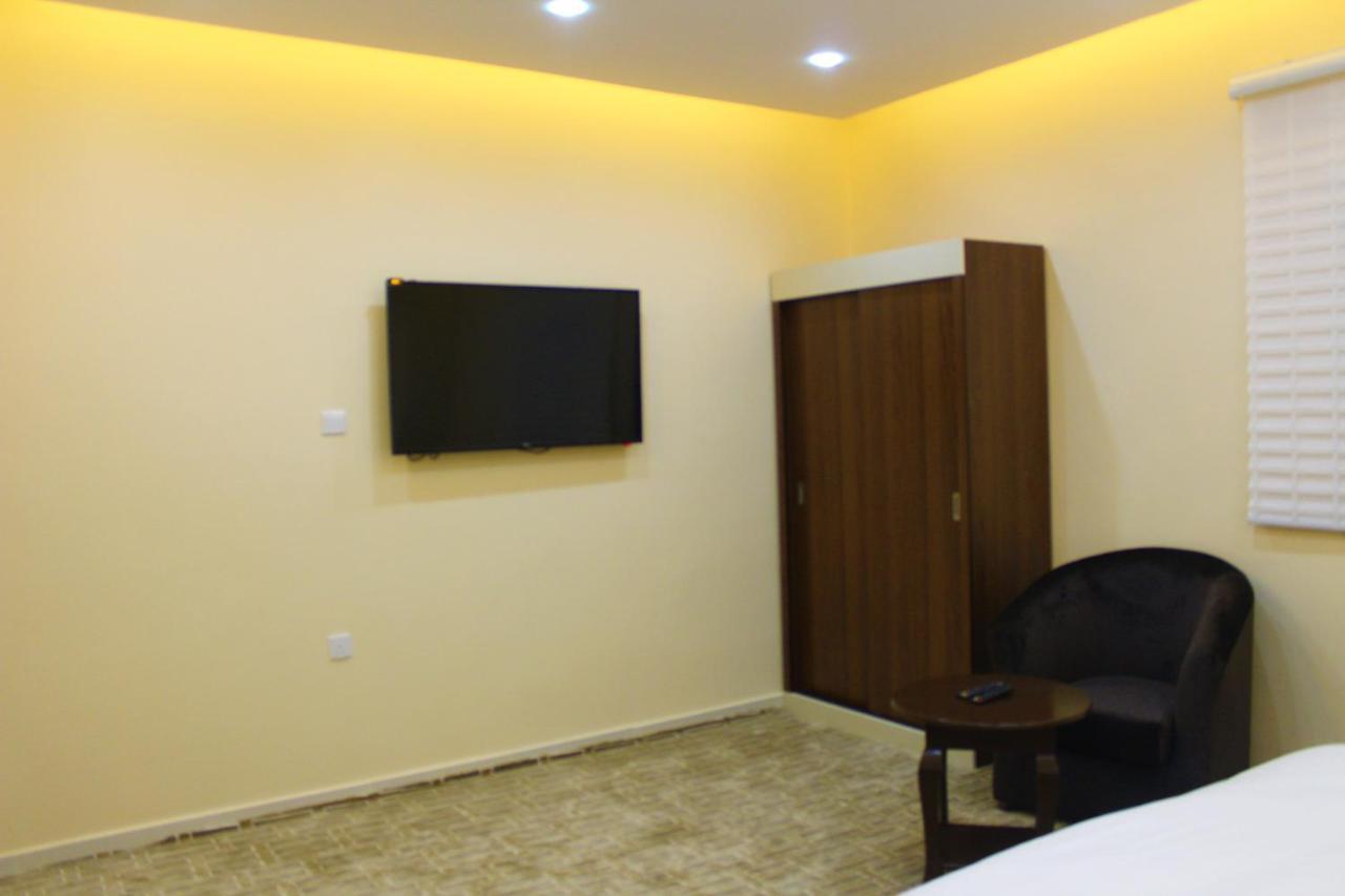 منتجع شاطئ العرب - خليج الرايس Rayyis Exterior foto